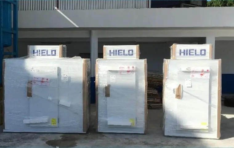 Congelador comercial de Hielos de la Riviera.